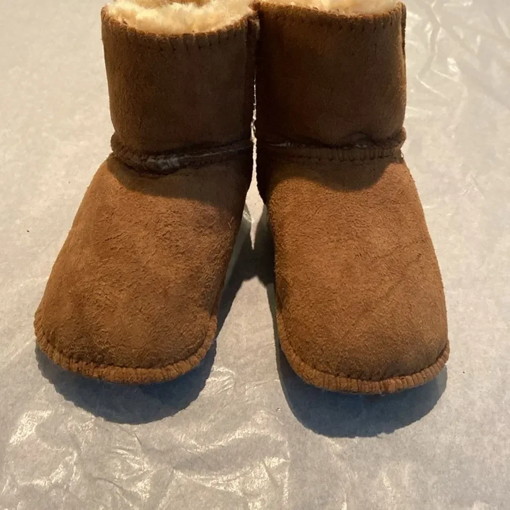UGG Unisex Erin Booties - Baby
